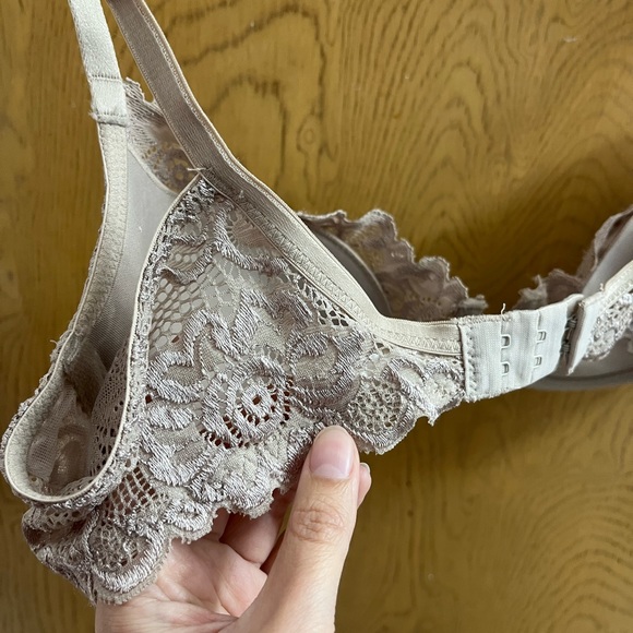 Bra - Picture 4 of 5